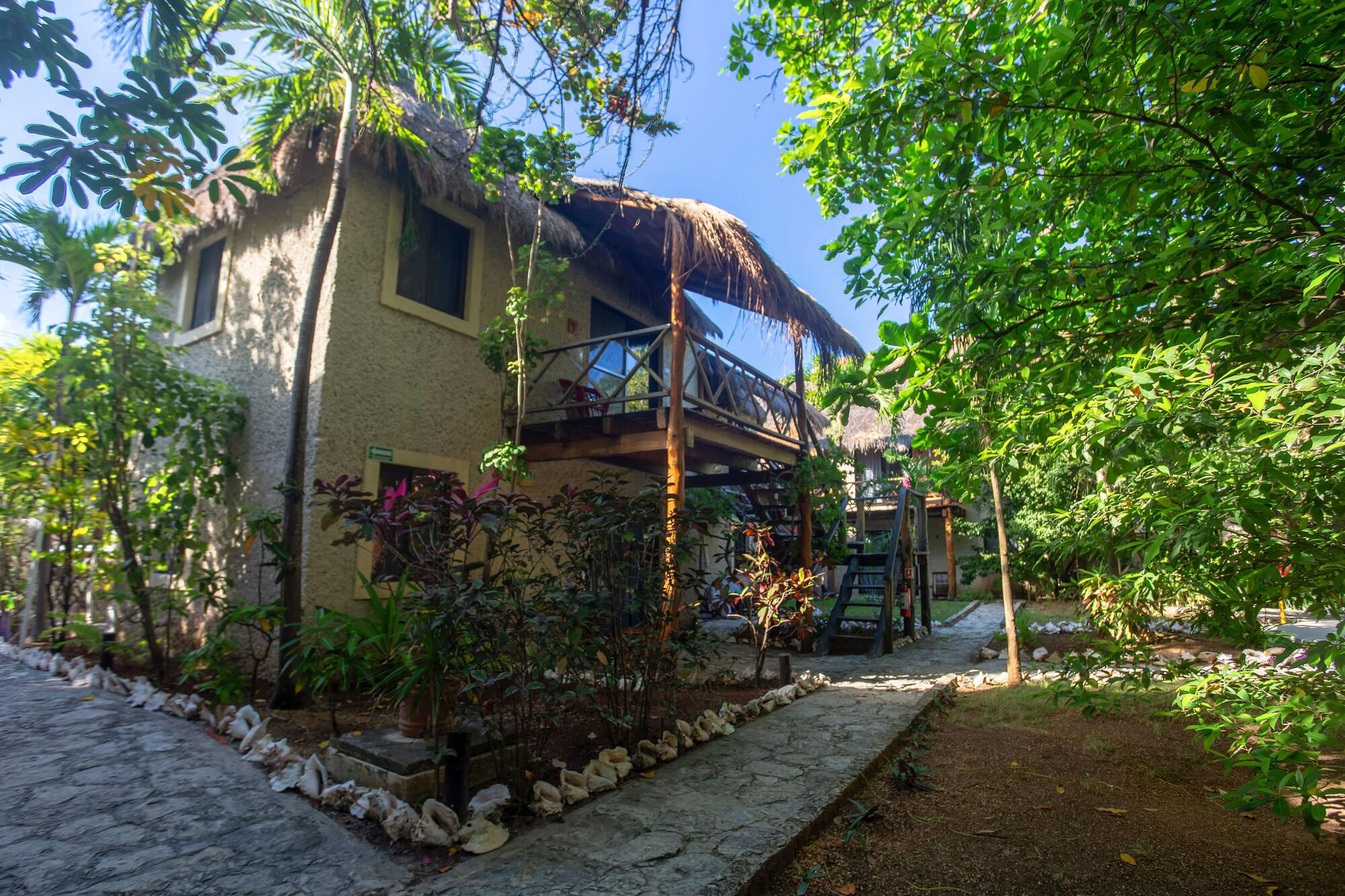 Na Balam Beach Hotel&Spa Isla Mujeres Exterior foto